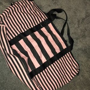 Victoria’s Secret Travel Bag